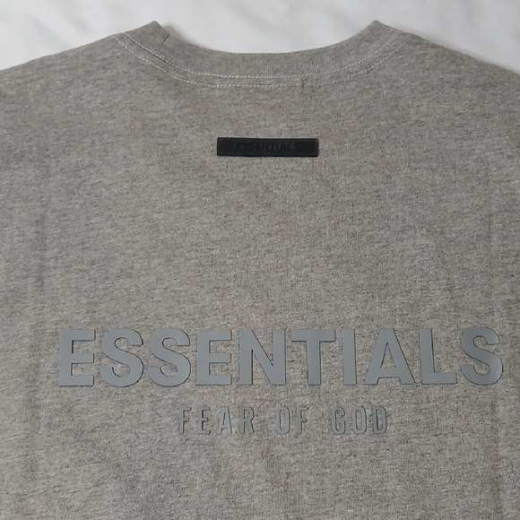 Essentials Heather Gray Short Sleeve Tee - Picture 3 of 4